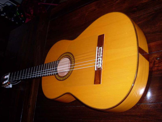 Manuel Bellido 1979 - Guitar 1 - Photo 3