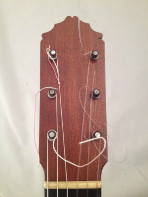 Manuel Reyes 1962 - Guitar 2 - Photo 16