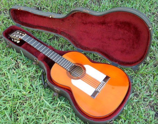Sobrinos de Domingo Esteso 1974 - Guitar 4 - Photo 38