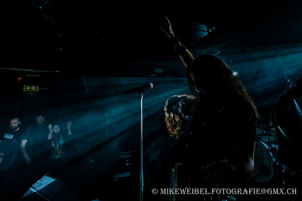 © by Mike Weibel