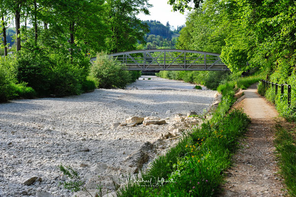 Trockenheit an der Töss bei Wila