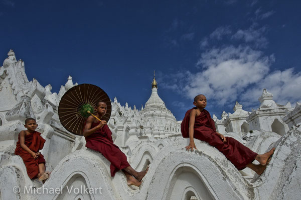 Junge Mönche in Myanmar