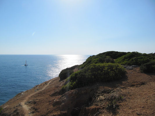 Near the lighthouse Farol de Alfanzina.