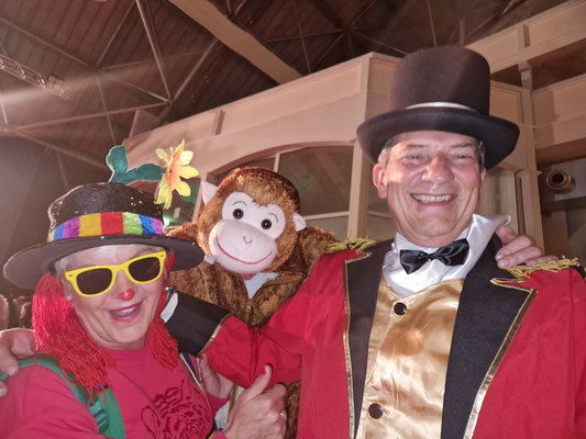 Der Zirkus ist eröffnet!