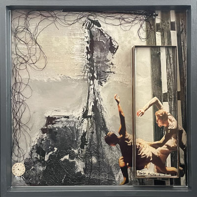 entfesselt, mixed media, 30x30