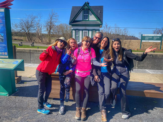 Les folies des dames sur la piste multi-usage du canal de Chambly