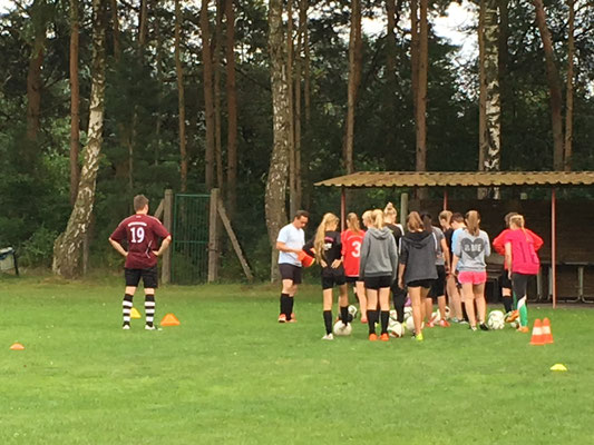 3 Nachwuchsspielerinnen sind dabei!