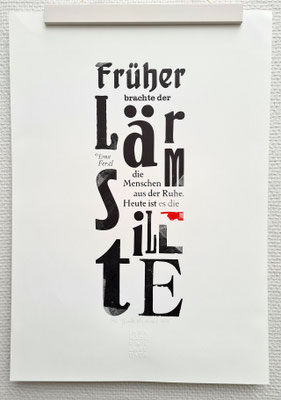 Ernst Ferstl Plakat »Stille«, Hand rot oder schwarz, Biotop-Naturpapier, 297 × 420 mm, limitiert