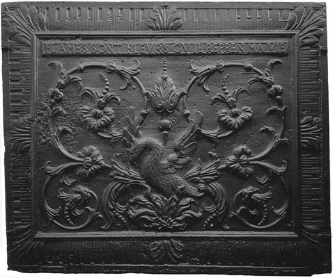 Inv.-Nr. 260   Phönix, Kaminplatte 107 x 90, Villerupt, um 1688