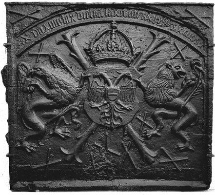 Inv.-Nr. 1   Reichsadler Karl. V., Kaminplatte 103 x 96 cm, südl. Ardennen, ab 1520