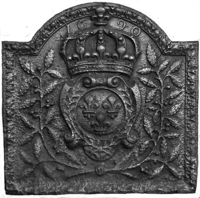  Inv.-Nr. 45   Wappen Frankreich (Ludwig XIV.),  Kaminplatte 56 x 55 cm, Lothringen, dat. 1690 