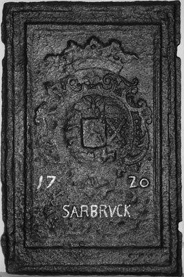  Inv.-Nr. 59   Wappen Nassau-Saarbrücken,  Ofenplatte 43 x 66 cm, Saarland, dat. 1720 