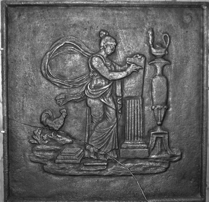 Inv.-Nr. 340   Verkündung der Menschenrechte, Kaminplatte 70 x 70 cm, Lothringen, ab 1789