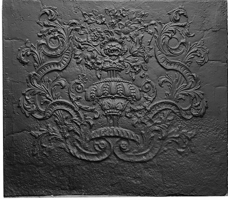 Inv.-Nr. 353   Neunkircher Blumenkorb, Kaminplatte xx x xx cm, Neunkirchen, um 1700