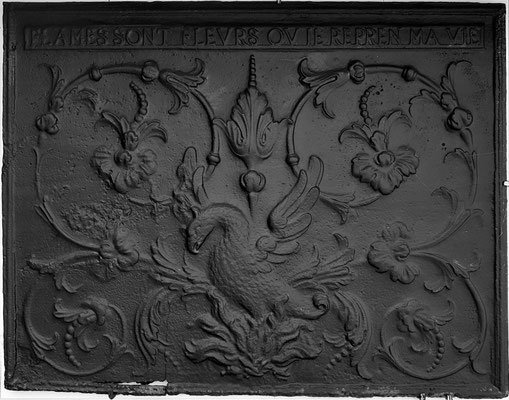 Inv.-Nr. 261   Phönix ,Kaminplatte 89 x 70, Villerupt (Lothringen), um 1688