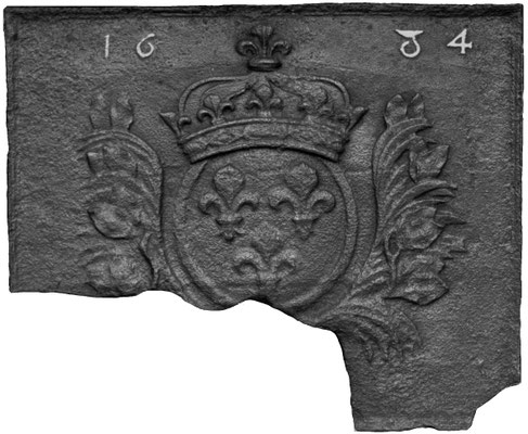  Inv.-Nr. 33   Wappen Frankreich (Ludwig XIII.),  Kaminplatte X x  X cm, Lothringen, dat. 1634 