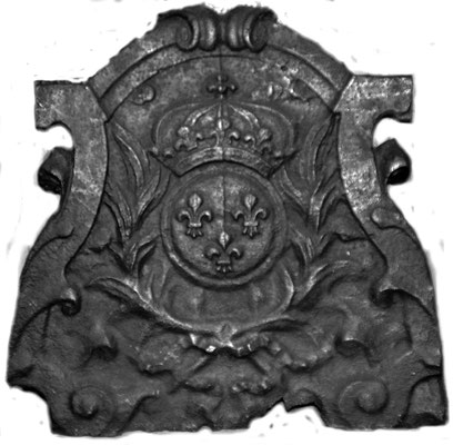  Nr. 121   Wappen Frankreich (Ludwig XV.),  Kaminplatte 50 x 50 cm, Lothringen, Mitte d. 18. Jh.