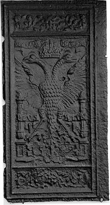 Inv.-Nr. 4   Reichsadler Karl V., Ofenplatte 42 x 80 cm, Lothringen, dat. 1557