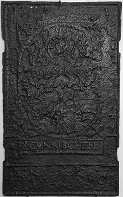  Inv.-Nr. 20   Allianzwappen Nassau-Saarbrücken-Hessen,  Ofenplatte 55 x 90 cm, Neunkirchen, dat. 1595 
