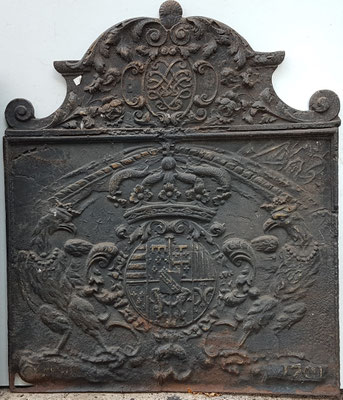Inv.-Nr. 476  Wappen Herzogtum Lothringen (Leoplold I.), Kaminplatte xx x xx cm, Quint, dat. 1701
