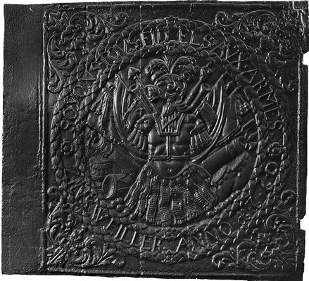 Inv.-Nr. 268   Kriegsallegorie SOYONS TOVS FIDELS AVX ARMES - ZINSWEILLER ANNO 1770,  Ofenplatte 78 x 72 cm, Zinsweiler, dat. 1760