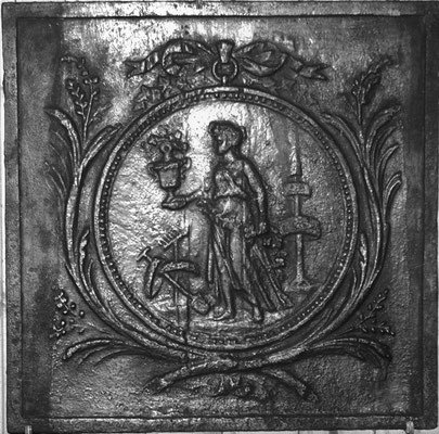 Inv.-Nr. 292   Ceres, Kaminplatte 49 x 48 cm, Lothringen, 18. Jh./19. Jh.