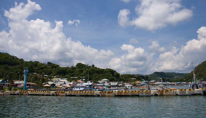 Hafen Labuan Bajo auf Flores
