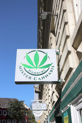 Mister Cannabis - Der Laden in Hamburg für alles, was mit (legalem) Cannabis zu tun hat. ;-)