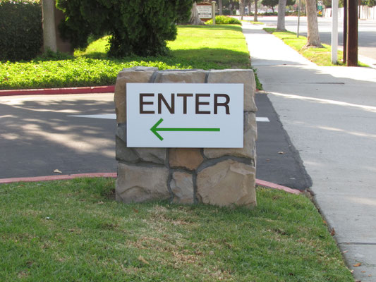 Enter Directional Sign by Landmark Signs Inc.
