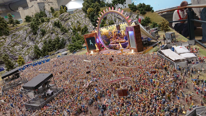 DJ Bobo Konzert mit zehntausenden Zuschauern