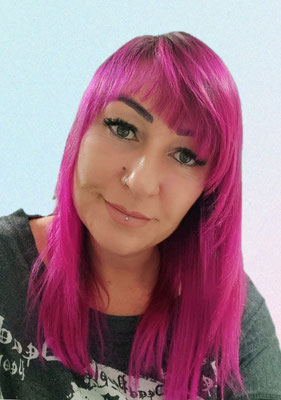 Diana Dimmerling, Friseurmeisterin