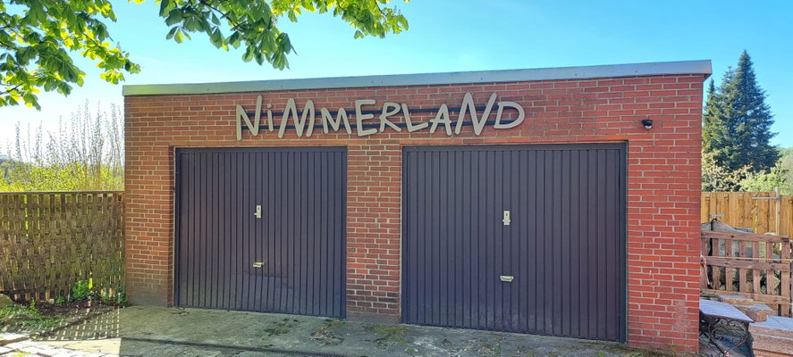 Schriftzug Holz 