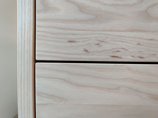 Esche Massivholz 