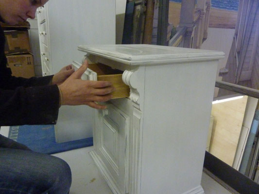 Schrank wird umgearbeitet