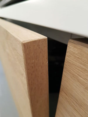 TipOn Öffnung an einem Schrank
