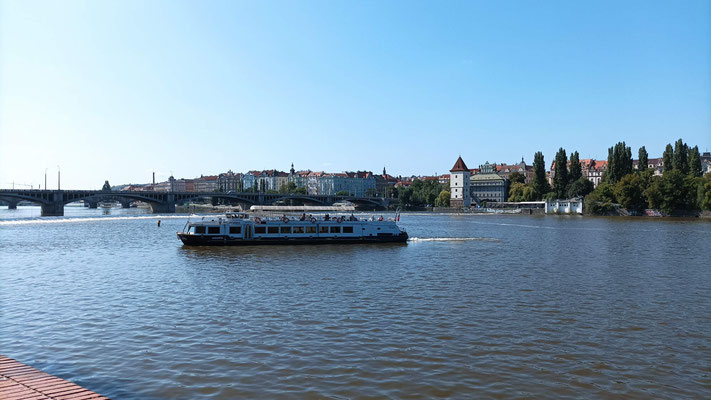 Lodní doprava na Vltavě