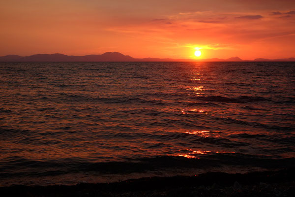 západ slunce nad ostrovem Korfu