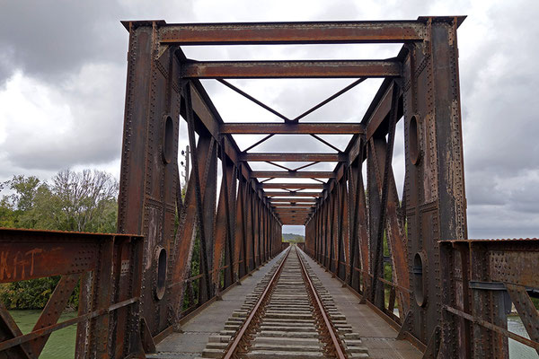 Starý železniční most 