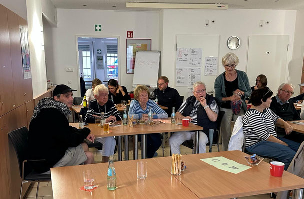 Kneipenquiz der Omas gegen Rechts 1
