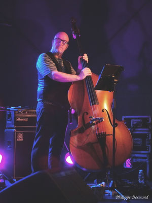 Philipe Devret > Jean-Marie Ecay trio Festival Jazz360. Cambes samedi 30 mai 2026. Photographie : Philippe Desmond