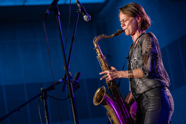Sophie Alour, Sophie Alour quartet "Le Temps Virtuose". Festival Jazz360, vendredi 31 mai 2024, Camblanes-et-Meynac. Photographie©tamkkaphoto-Alain Pelletier