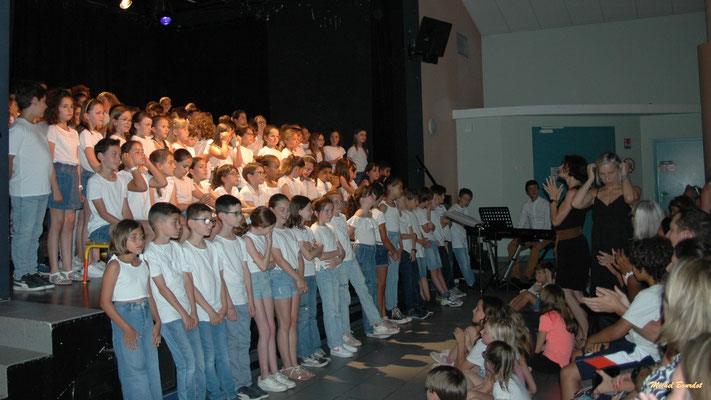 Concert des chants chorales, écoles de Cénac & St-Caprais-de-Bordeaux, jeudi 8 juin 2023, Cénac. Photographie : Michel Bourdot
