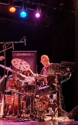 Simon Pourbaix; Elio quartet. Soirée Jazz Club 360, salle culturelle de Cénac, samedi 27 novembre 2021. Photographie © Dom Imonk