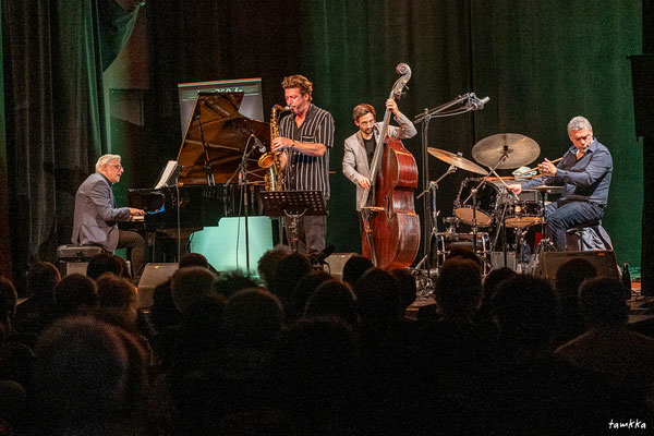  Giovanni Mirabassi & Guillaume Perret New Quartet « The swan and the storm ». Festival Jazz360, samedi 1 juin 2024, Camblanes-et-Meynac. Photographie©tamkkaphoto-Alain Pelletier