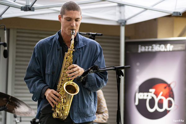 Pierre Thiot, Contrefaçons. Festival Jazz360, samedi 1 juin 2024, Camblanes-et-Meynac. Photographie©tamkkaphoto-Alain Pelletier