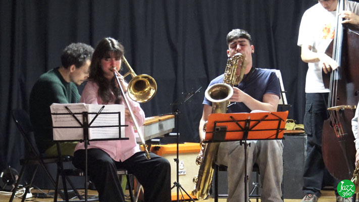 Mardi 15 avril 2025, Quinsac > Concert pédagogique, avec le octuor, dirigé par Mathieu Tarot, du Conservatoire de Bordeaux à destination des classes de Saint-Caprais-de-Bordeaux, Quinsac, Latresne
