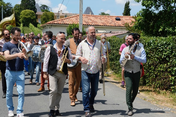 Balade jazzy avec Bokale Brass Band, Festival Jazz360 2025 Quinsac. Photographie : Christine Teillet