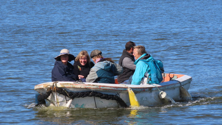 Bootstransfer zur Insel / ©Bernd Schirmeister