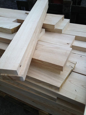 Kastanienholz Bretter