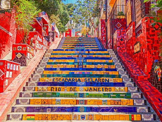 Eine bunte Treppe in Rio de Janeiro, RJ, Brasil